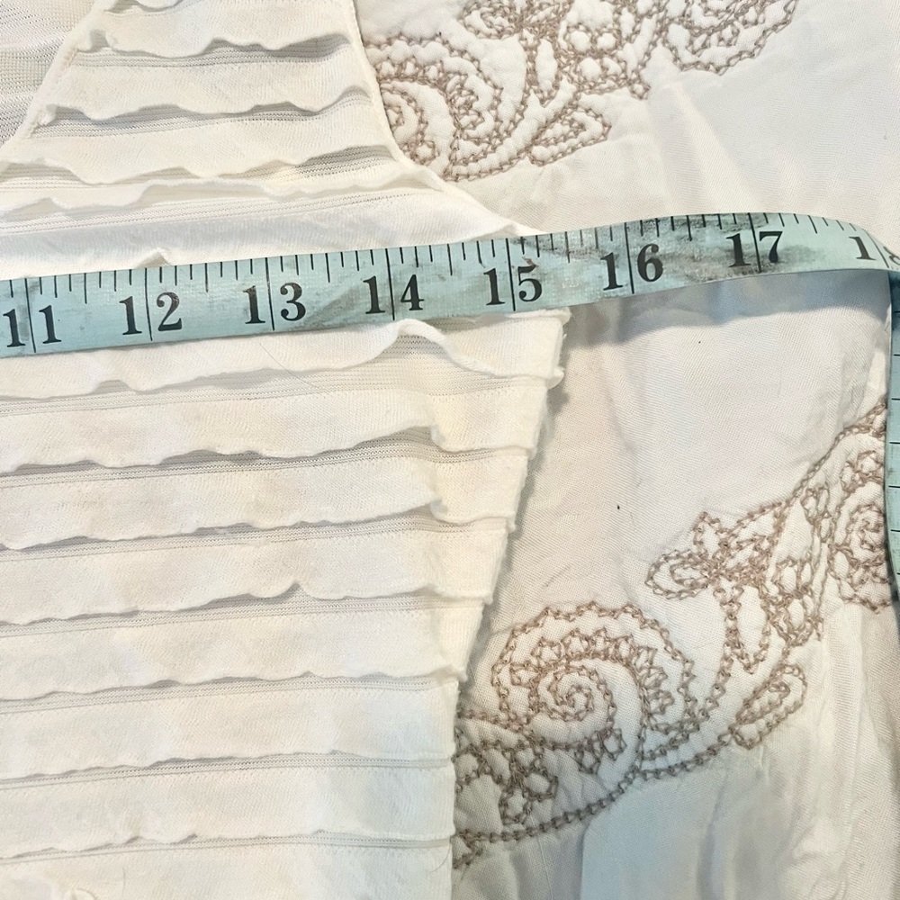 Max Studio White Ruffled Tank Top - Picture 5 of 6